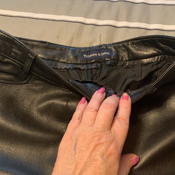 Leather pants Size 8-10 $50 - Picture 2 of 2
